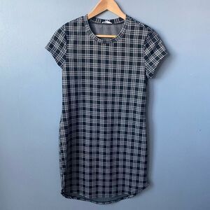 🌸Plaid Black  & White Dress🌸
